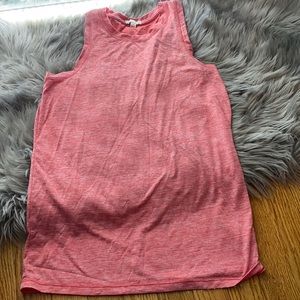 GAP “muscle” workout tank
